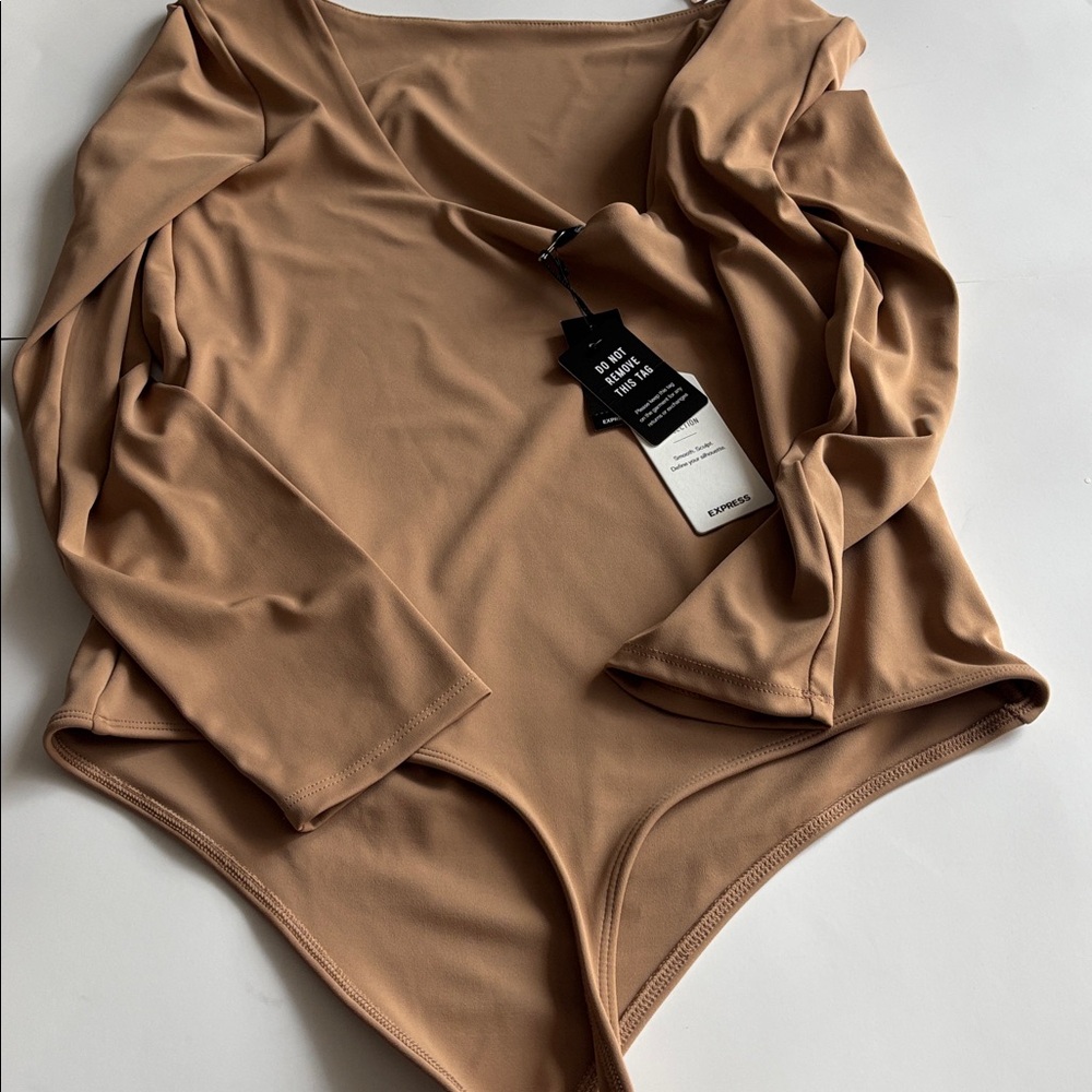 Express Body Suit - Picture 3 of 5